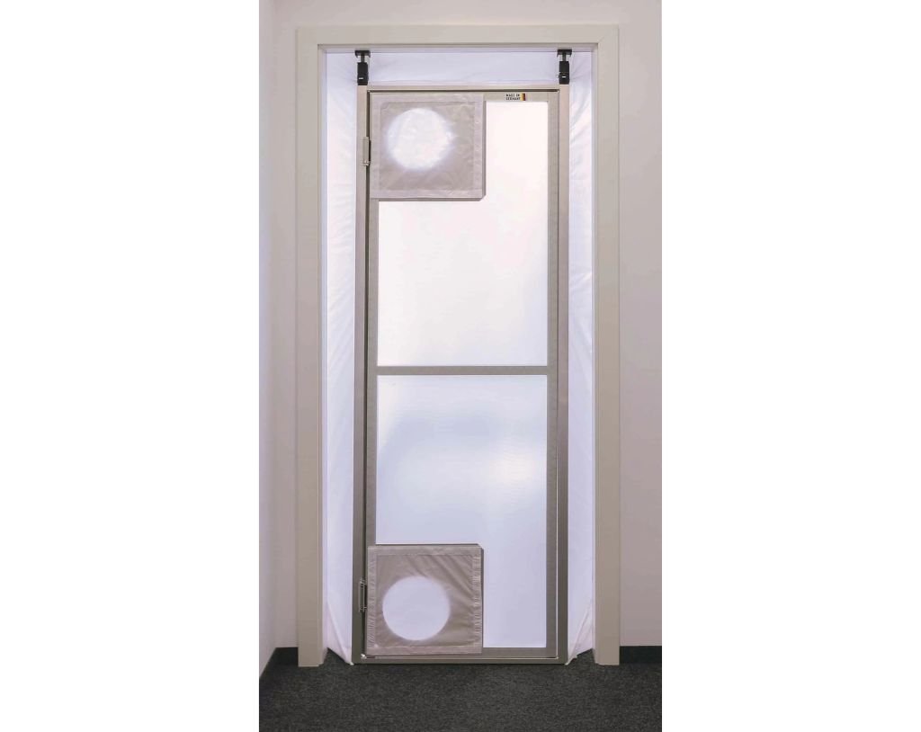 Pendelstaubschutztür